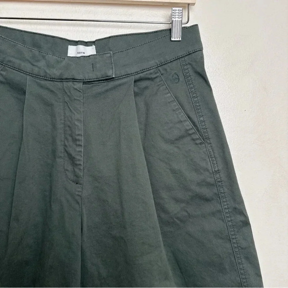 KOTN Green Women's Shorts Bermudas - Picture 8 of 14